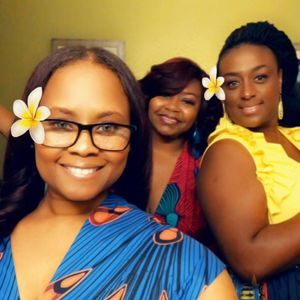 Meet your Posher, Dena